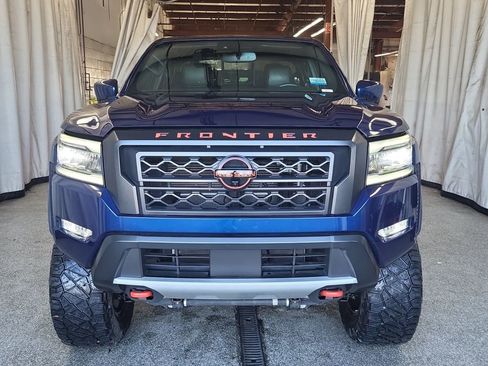 Used 2022 Nissan Frontier PRO-4X w/ Pro-4X Premium Package image 2