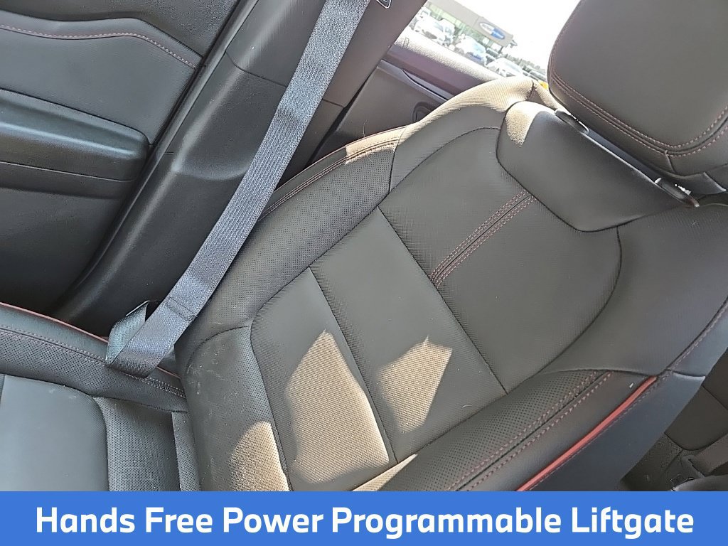 Used 2025 Chevrolet TrailBlazer RS w/ Convenience Package FWD image 14