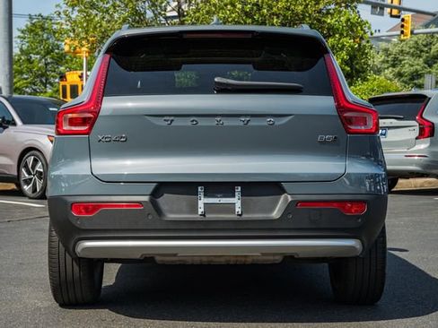 Used 2023 Volvo XC40 B5 Plus w/ Protection Package Premier AWD/4WD image 6