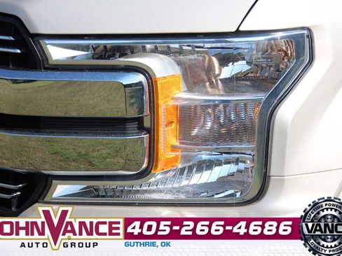 Used 2018 Ford F150 Lariat RWD image 4