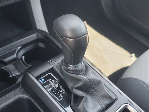 Used 2023 Toyota Tacoma TRD Sport AWD/4WD image 24