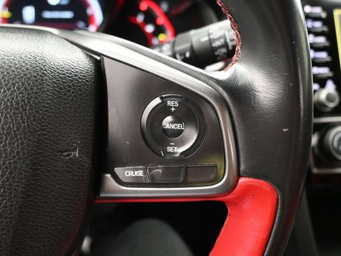 Used 2019 Honda Civic Type R image 17