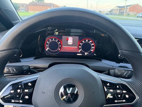 Used 2022 Volkswagen GTI S FWD image 32