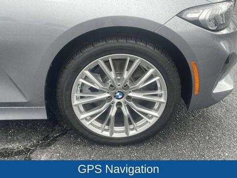 Used 2023 BMW 330i xDrive Sedan w/ Driving Assistance Package AWD/4WD image 12