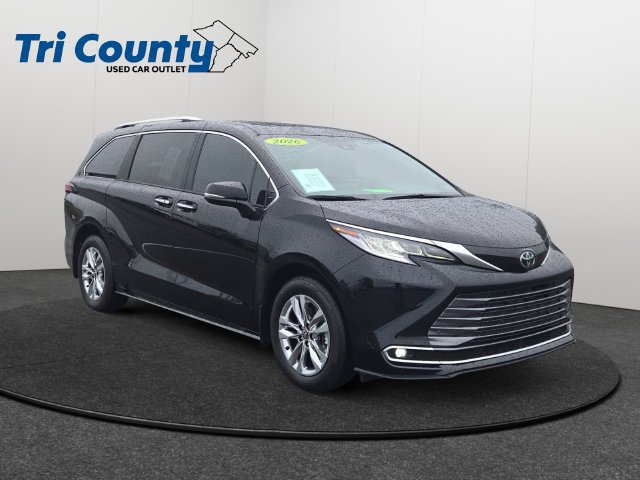 Certified 2026 Toyota Sienna Limited FWD image 1