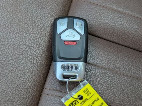 Used 2019 Audi Q5 Premium w/ Convenience Package image 27