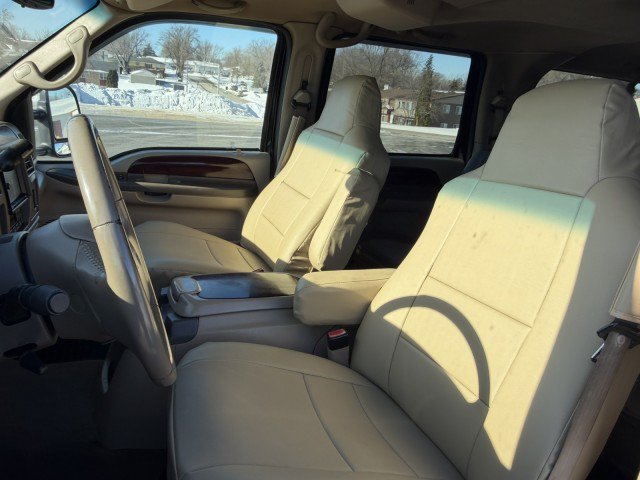 Used 2002 Ford Excursion Limited AWD/4WD image 9