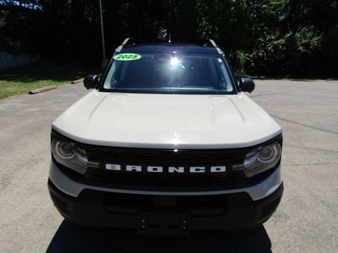 Used 2025 Ford Bronco Sport Outer Banks w/ Outer Banks Tech Package+ AWD/4WD image 7