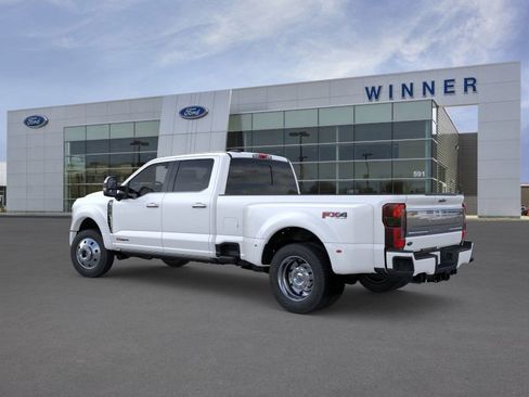 New 2026 Ford F450 Platinum w/ Platinum Plus Package image 4