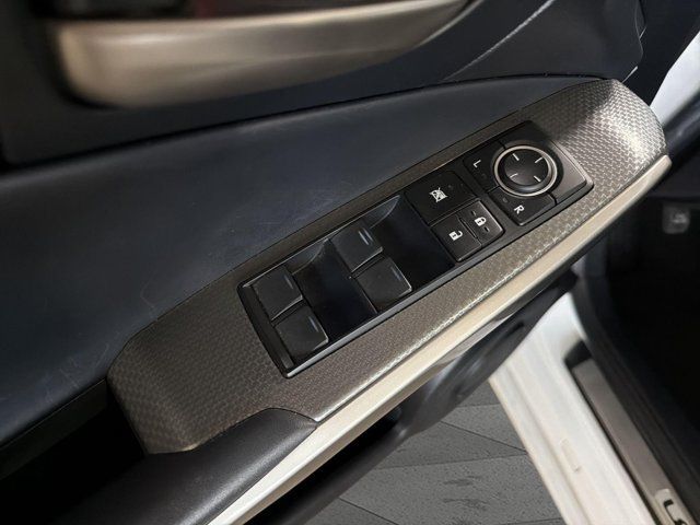 Used 2017 Lexus IS 350 F Sport w/ F Sport Package RWD image 9
