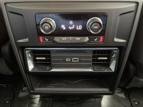 New 2026 GMC Hummer EV 4x4 Crew Cab image 21