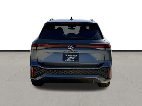 New 2026 Volkswagen Tiguan SE R-Line FWD image 6