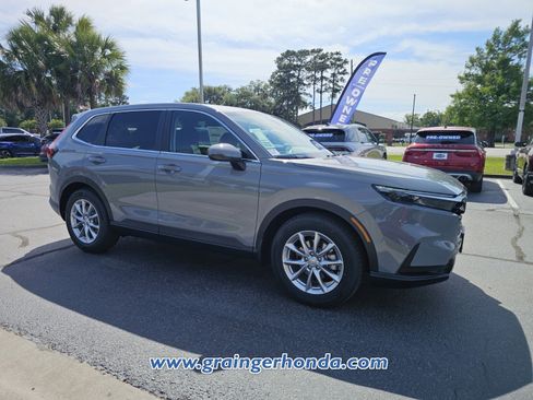 New 2026 Honda CR-V EX image 7