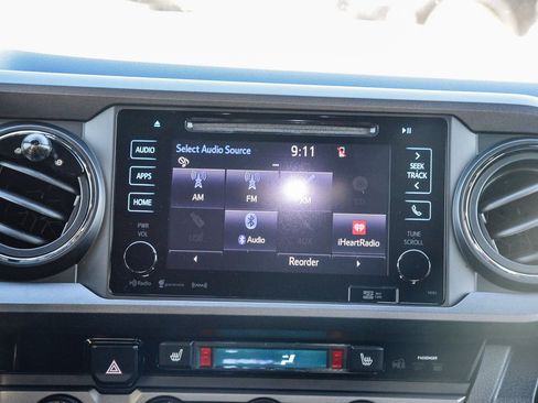 Used 2017 Toyota Tacoma TRD Pro image 14