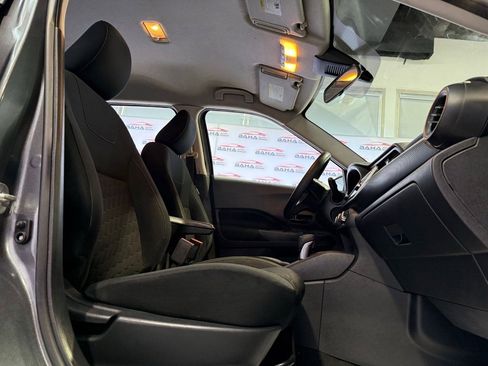 Used 2021 Nissan Kicks S FWD image 57