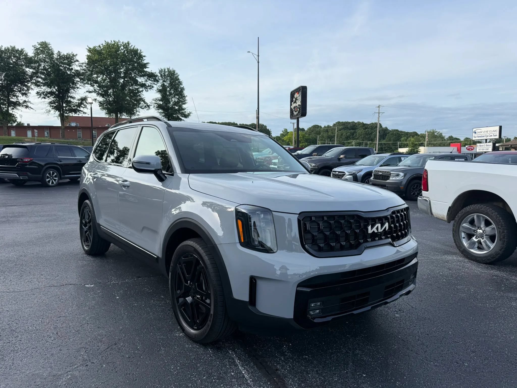 Used 2025 Kia Telluride SX X-Line AWD/4WD image 8