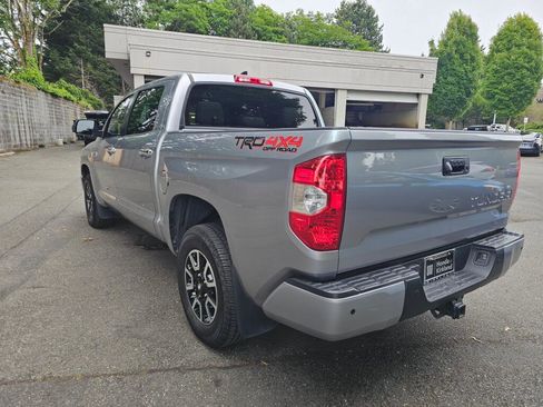 Used 2021 Toyota Tundra Limited w/ Limited Premium Package AWD/4WD image 5