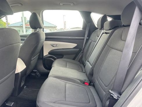 Used 2024 Hyundai Tucson SE FWD image 11