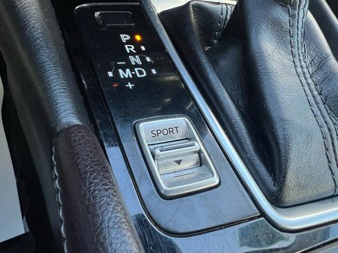 Used 2018 MAZDA MAZDA3 Touring image 18