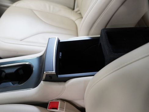 Used 2016 Lincoln MKC Reserve image 24