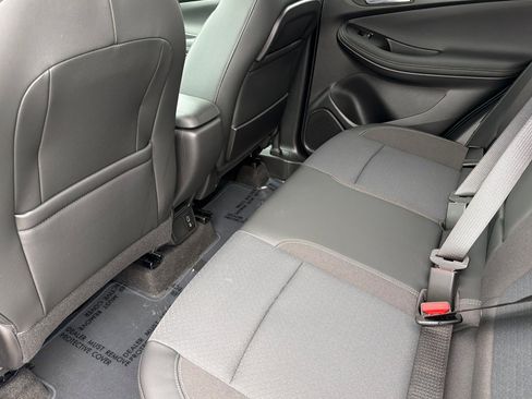 Used 2022 Buick Encore GX Select FWD image 9