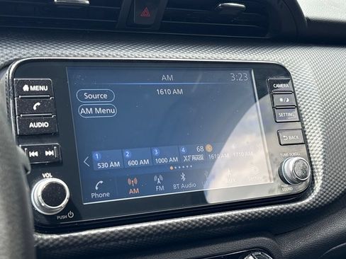 Used 2021 Nissan Kicks SV FWD image 13