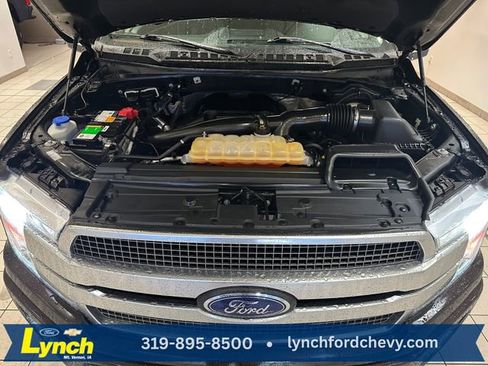 Used 2018 Ford F150 Platinum w/ Equipment Group 701A Luxury AWD/4WD image 31