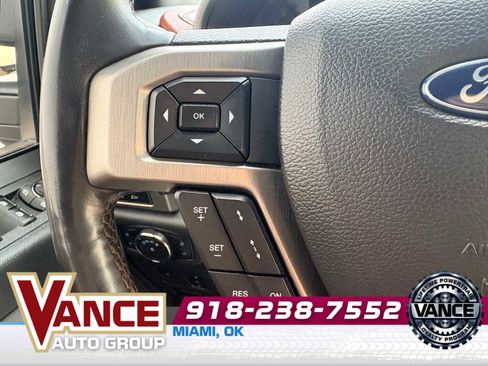 Used 2022 Ford F350 Platinum image 32