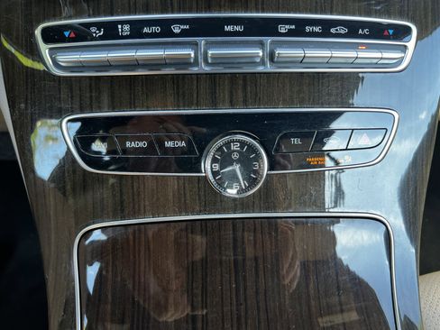 Used 2019 Mercedes-Benz C 300 Cabriolet image 27