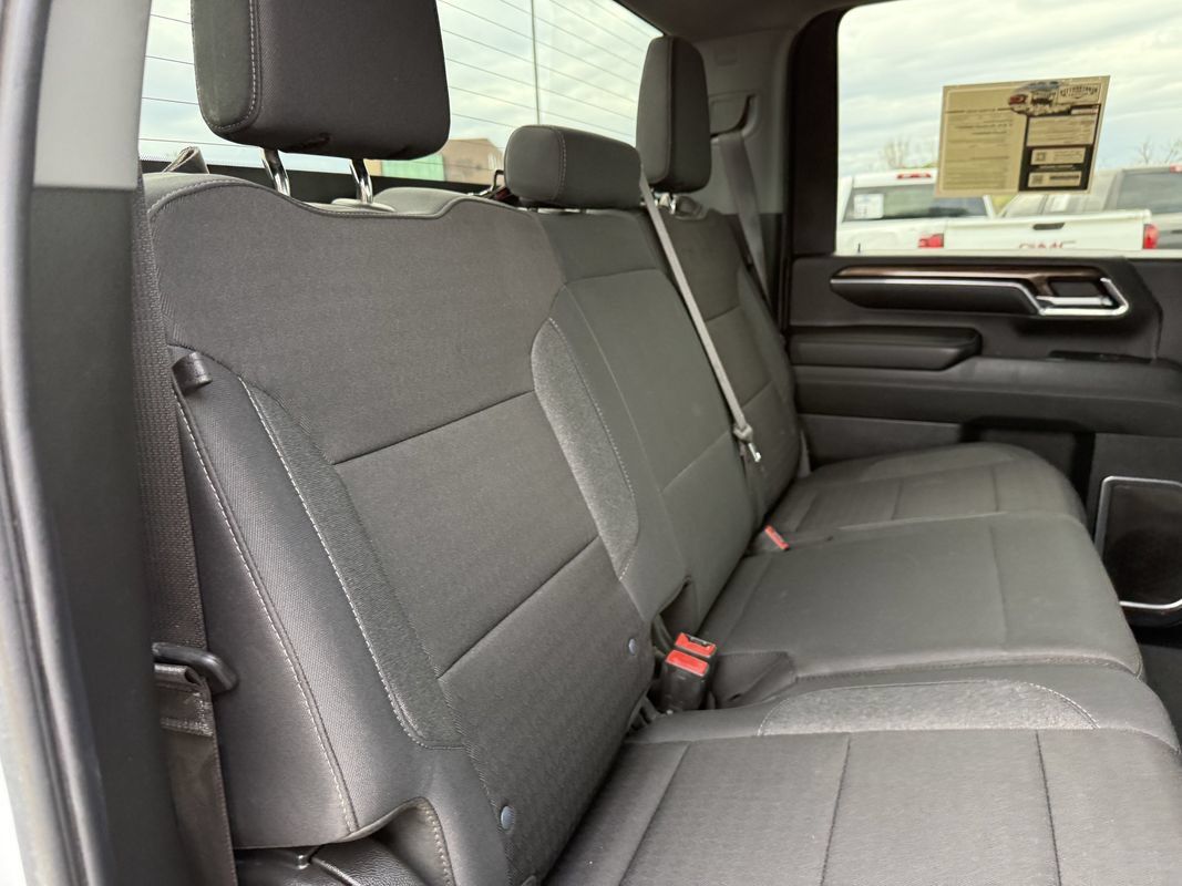 Used 2024 Chevrolet Silverado 2500 LT w/ Convenience Package AWD/4WD image 21