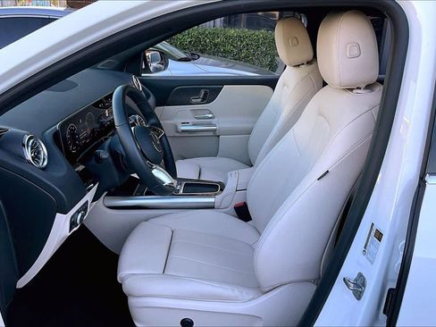 Used 2025 Mercedes-Benz GLA 250 image 7