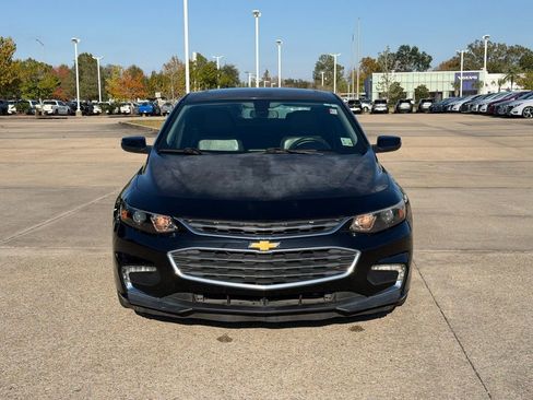 Used 2016 Chevrolet Malibu LT w/ Leather Package image 8
