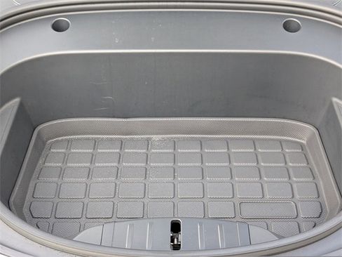 Used 2021 Tesla Model 3 Standard Range Plus image 15