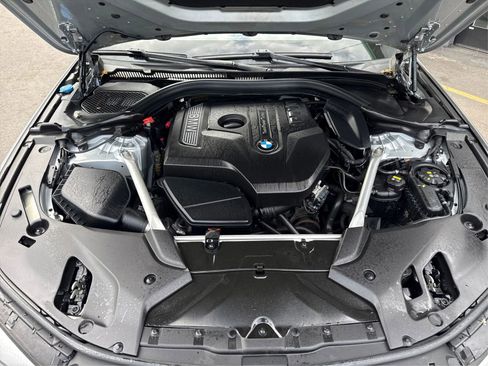 Used 2018 BMW 530i xDrive w/ Premium Package AWD/4WD image 11