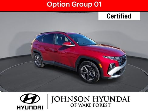 Certified 2025 Hyundai Tucson SEL image 2