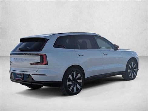 New 2025 Volvo EX90 Plus w/ Protection Package Premier image 9