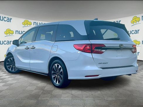 Used 2023 Honda Odyssey EX-L image 4