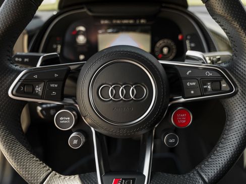 Used 2020 Audi R8 V10 performance AWD/4WD image 17