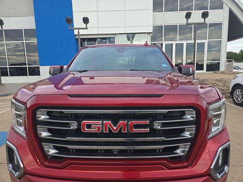 Used 2020 GMC Sierra 1500 AT4 w/ AT4 Premium Package AWD/4WD image 3
