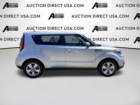 Used 2017 Kia Soul FWD image 23