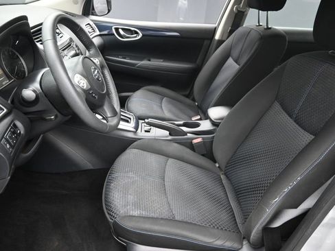 Used 2017 Nissan Sentra SR w/ Protection Package FWD image 11