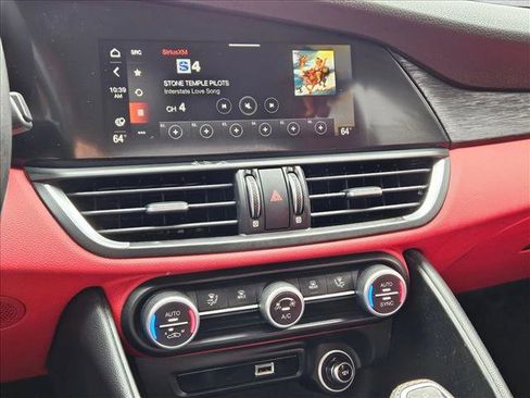 Used 2021 Alfa Romeo Giulia Sprint w/ Nero Edizione image 12