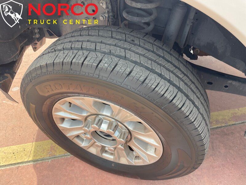 Used 2022 Ford F250 XLT AWD/4WD image 8