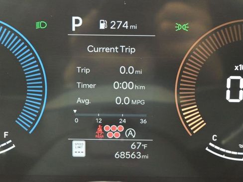 Used 2024 Hyundai Santa Fe SEL image 30