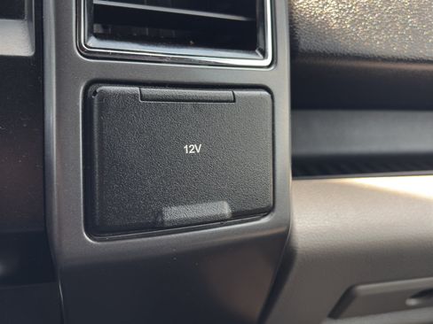 Used 2019 Ford F150 XLT w/ Equipment Group 302A Luxury RWD image 25