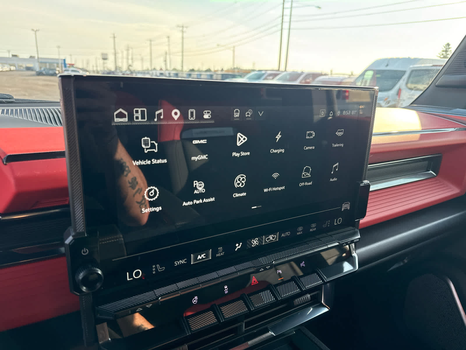Certified 2026 GMC Hummer EV 3X w/ Carbon Fiber Edition Package AWD/4WD image 20