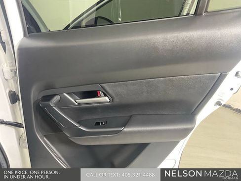 Used 2024 MAZDA CX-50 AWD 2.5 S w/ Select Package image 18