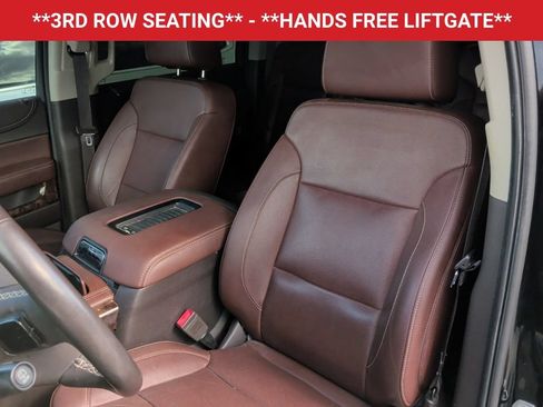 Used 2020 Chevrolet Suburban Premier w/ Max Trailering Package AWD/4WD image 10