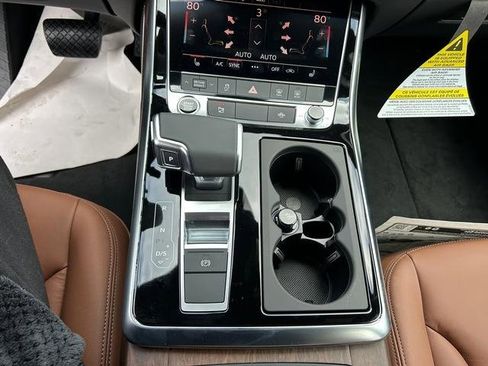 Used 2025 Audi Q7 2.0T Premium Plus w/ Premium Plus Package image 17