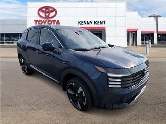 Used 2025 Nissan Kicks SR FWD video 1